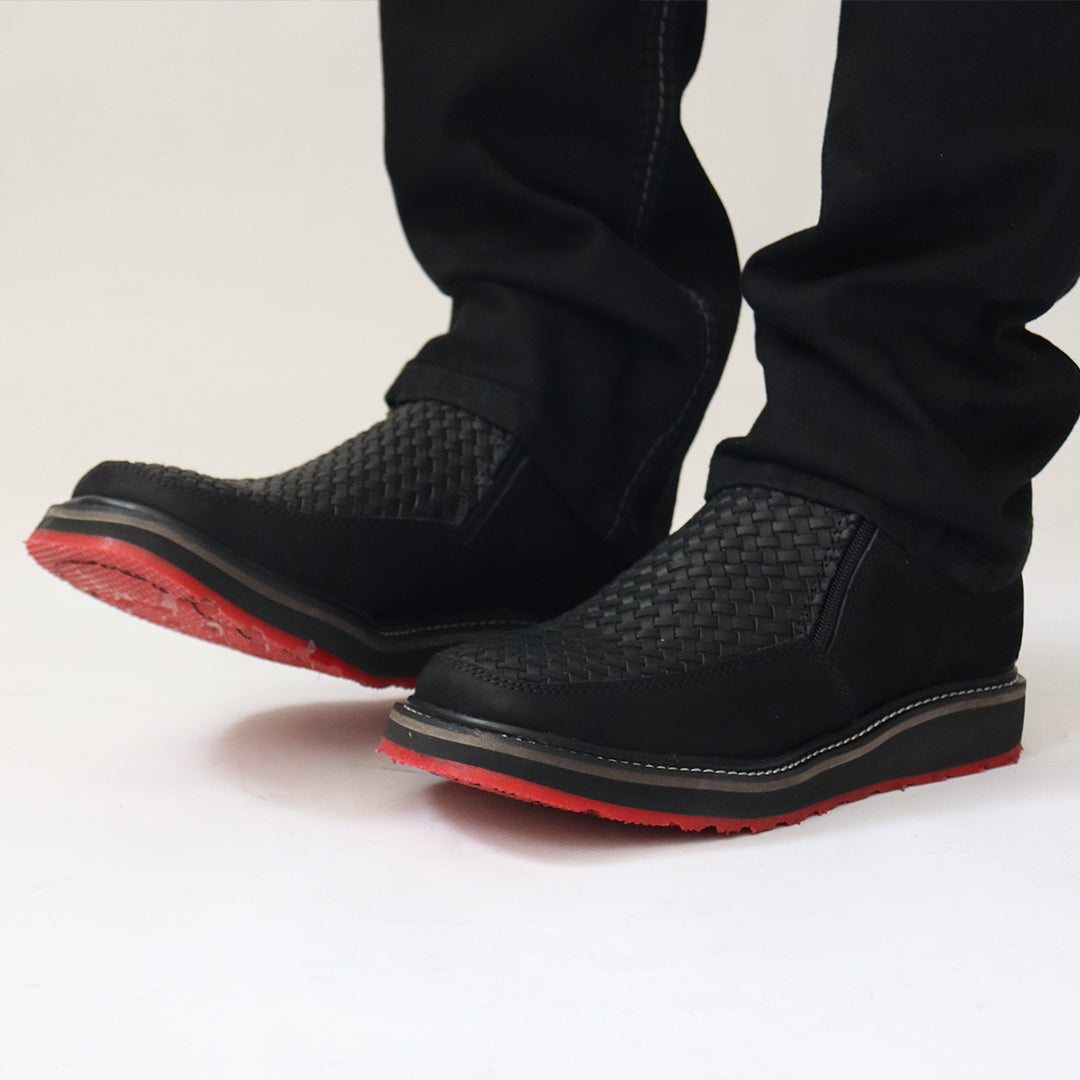 Botin Doble Densidad de Petatillo Suela Roja BT402